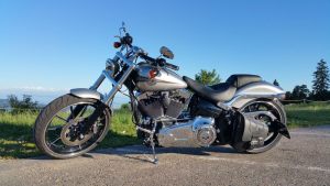 Sacoche Myleatherbikes Softail Breakout (60)